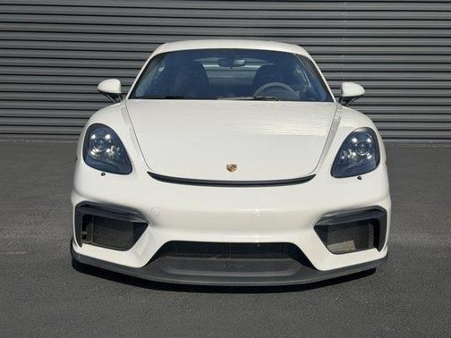Chalk 2020 Porsche 718 Cayman GT4