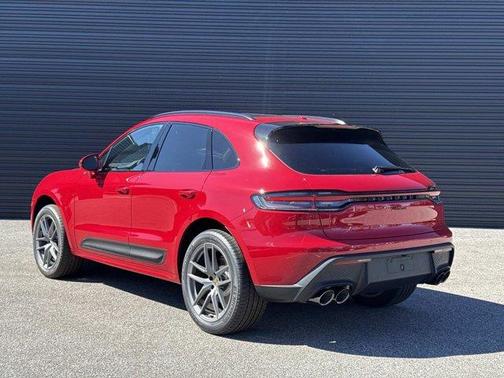 2026 Porsche Macan Base