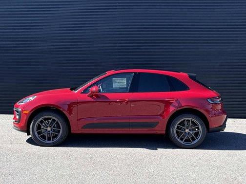 2026 Porsche Macan Base