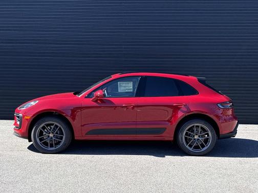 2026 Porsche Macan Base