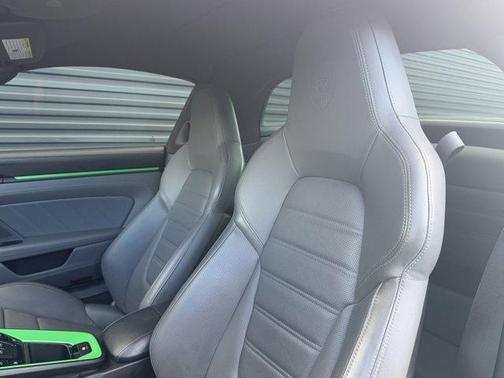 2022 Porsche 911 Targa 4 GTS