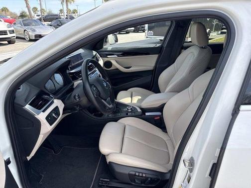 2022 BMW X2 xDrive28i