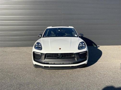 2026 Porsche Macan T