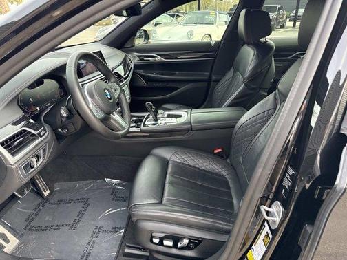 2020 BMW 750 i xDrive