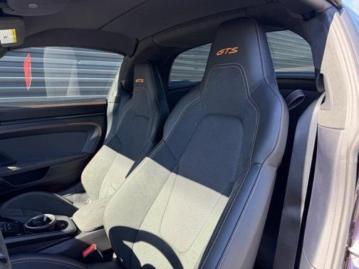 2025 Porsche 911 Targa 4 GTS