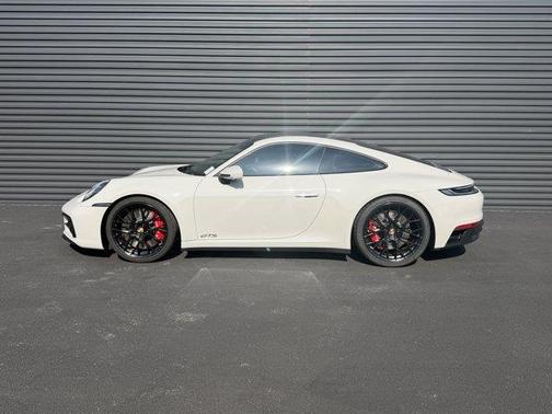 Chalk 2022 Porsche 911 Carrera GTS