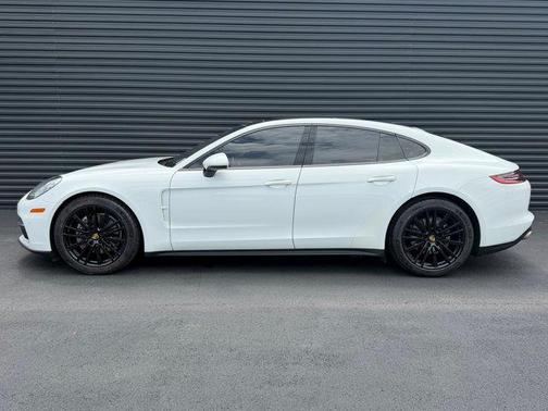 White 2018 Porsche Panamera 4