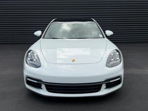White 2018 Porsche Panamera 4
