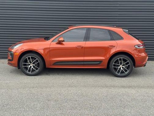 2023 Porsche Macan T