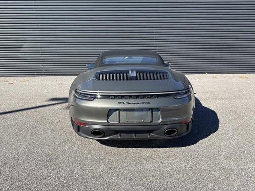 2022 Porsche 911 Carrera GTS