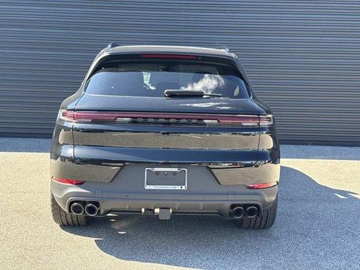 2026 Porsche Cayenne Base