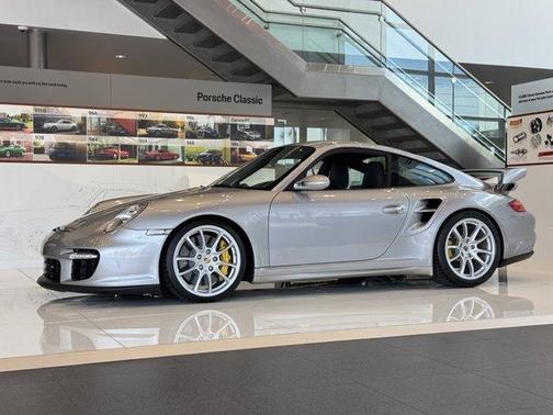 2008 Porsche 911 GT2