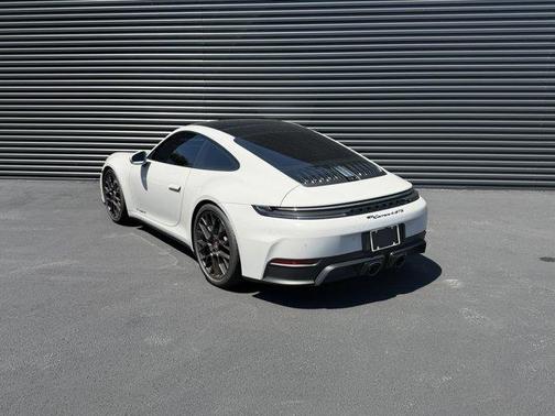 Chalk 2026 Porsche 911 Carrera 4 GTS