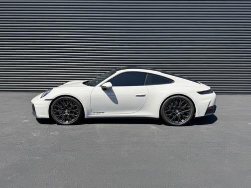 Chalk 2026 Porsche 911 Carrera 4 GTS