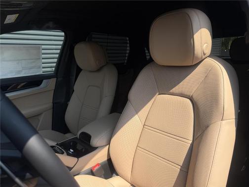 Blue Metallic 2026 Porsche Cayenne Base