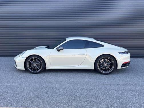 2024 Porsche 911 Carrera T