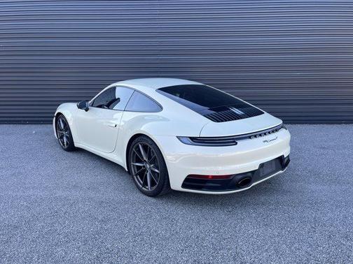 2024 Porsche 911 Carrera T