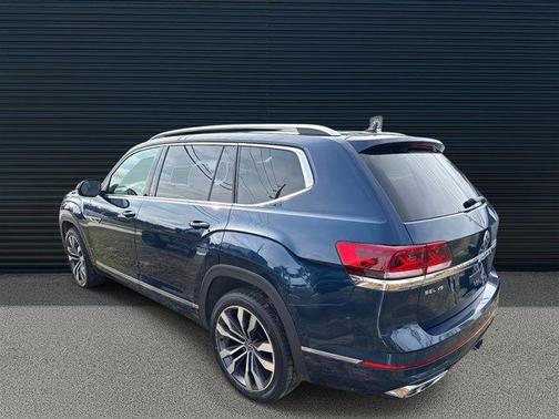 2023 Volkswagen Atlas 3.6L SEL Premium R-Line