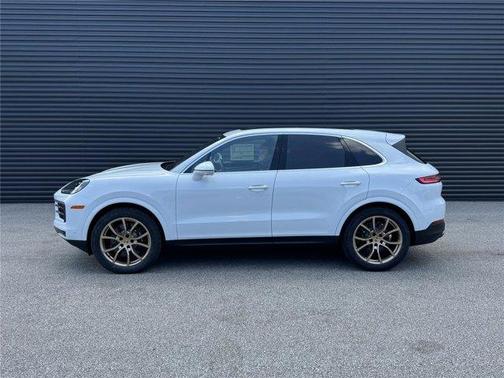 2025 Porsche Cayenne S