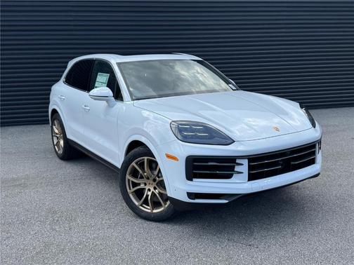 2025 Porsche Cayenne S