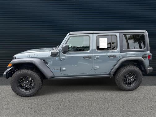 2025 Jeep Wrangler 4xe Sport