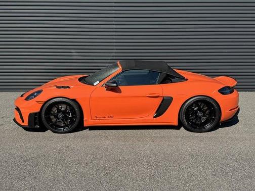 2024 Porsche 718 Spyder RS