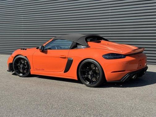 2024 Porsche 718 Spyder RS