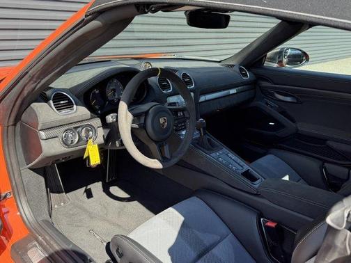 2024 Porsche 718 Spyder RS