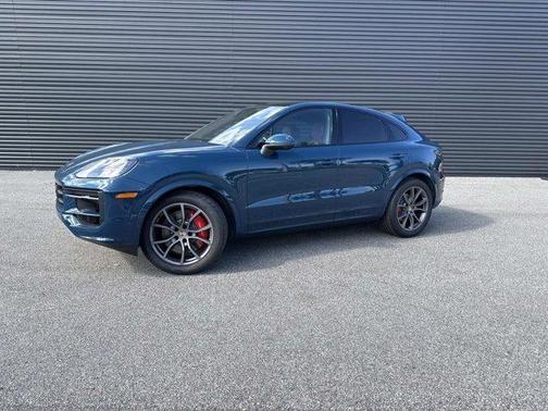 2024 Porsche Cayenne S Coupe AWD