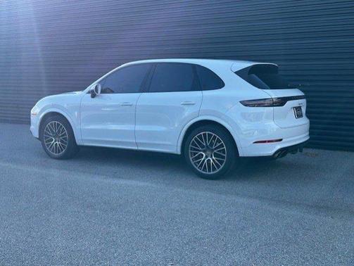 2020 Porsche Cayenne S