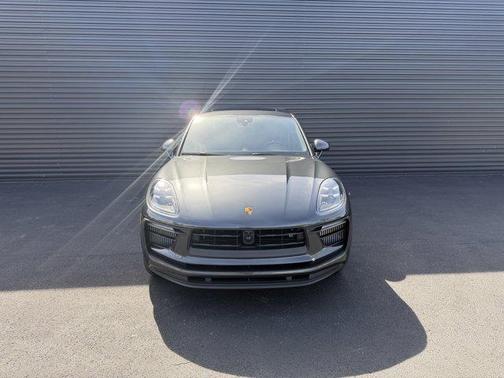 2024 Porsche Macan S