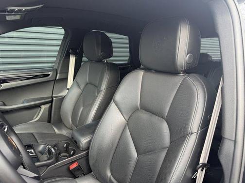 2024 Porsche Macan S