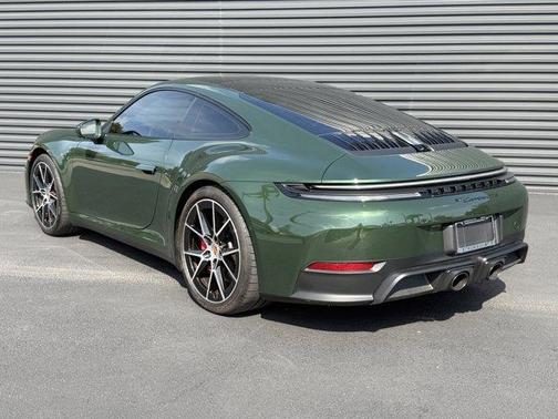 Oak Green Metallic 2026 Porsche 911 Carrera GTS