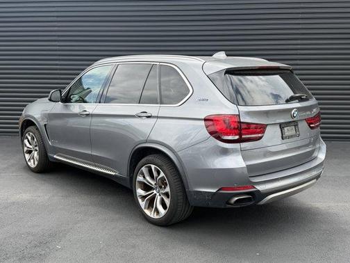 Space Gray Metallic 2018 BMW X5 eDrive xDrive40e