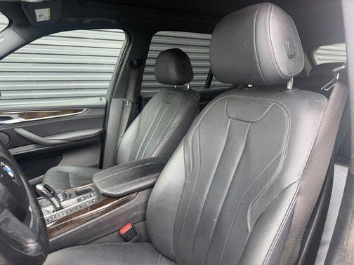 Space Gray Metallic 2018 BMW X5 eDrive xDrive40e