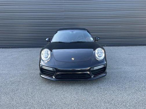 2019 Porsche 911 Turbo