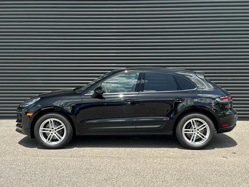 2025 Porsche Macan 