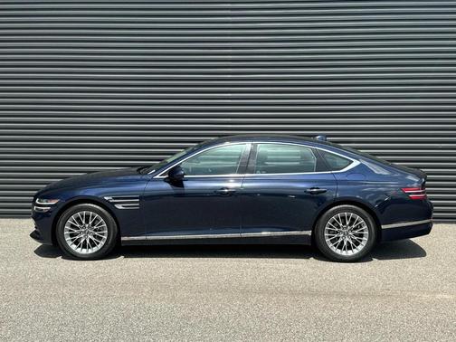 2024 Genesis G80 2.5T