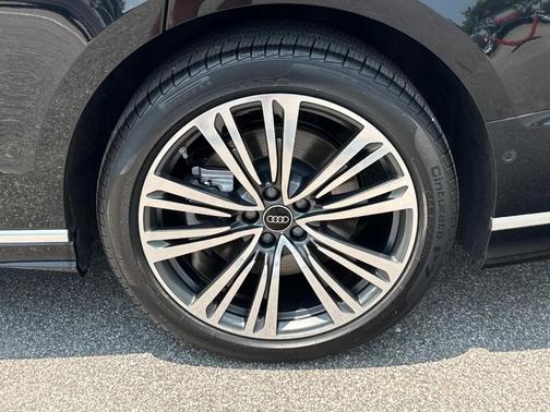 2024 Audi A8 L 55