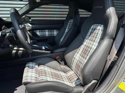 2025 Porsche 911 Turbo S