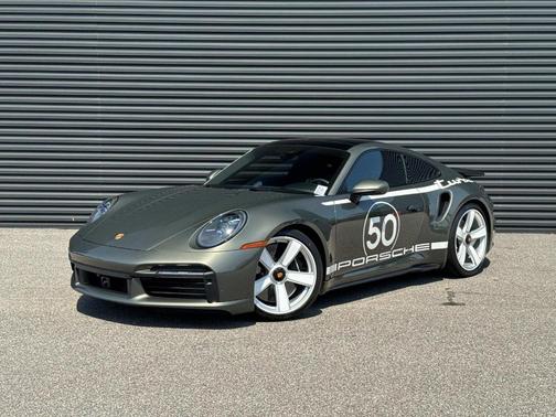 2025 Porsche 911 Turbo S