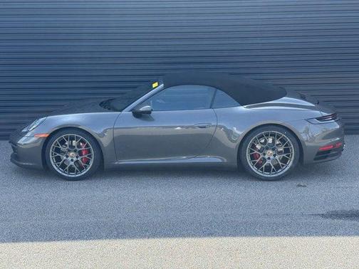 2020 Porsche 911 Carrera 4S