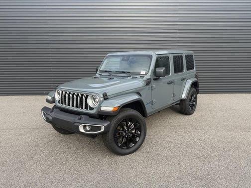 Anvil Clearcoat 2025 Jeep Wrangler 4xe Sahara