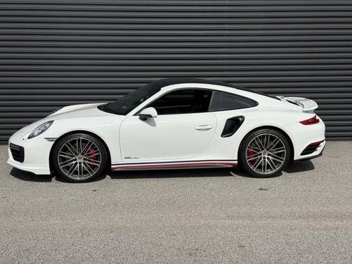 2017 Porsche 911 Turbo
