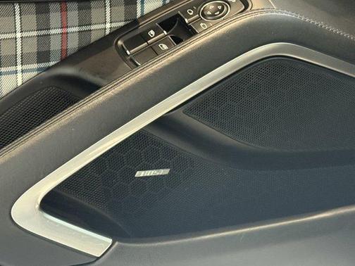 2017 Porsche 911 Turbo