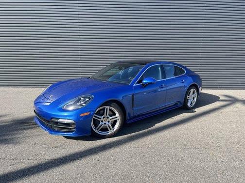 2018 Porsche Panamera 4S