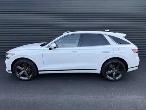 Uyuni White 2024 Genesis GV70 3.5T Sport
