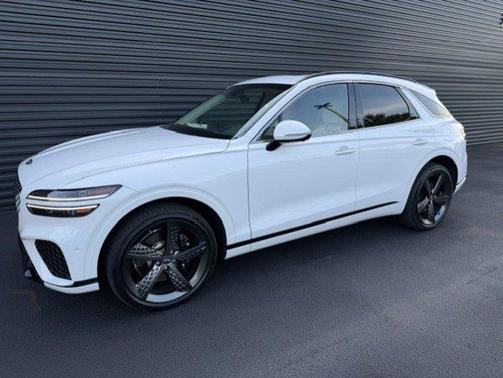 Uyuni White 2024 Genesis GV70 3.5T Sport