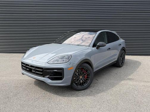 2026 Porsche Cayenne GTS