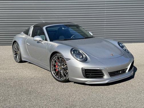 2019 Porsche 911 Targa 4S